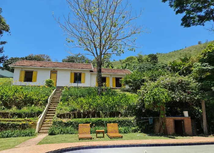 Casa Açucena no sítio Gaia Magia Miguel Pereira RJ Hotel